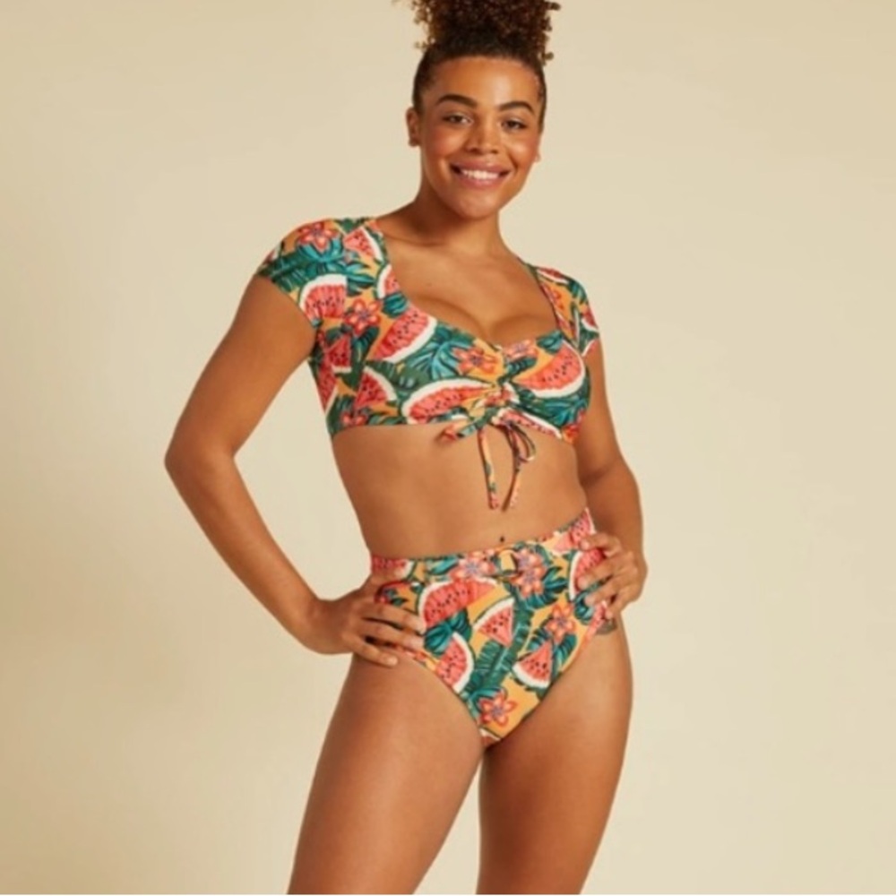 ModCloth Boardwalk Bliss watermelon Crop Bikini swimsuit set 🍉 Sz M